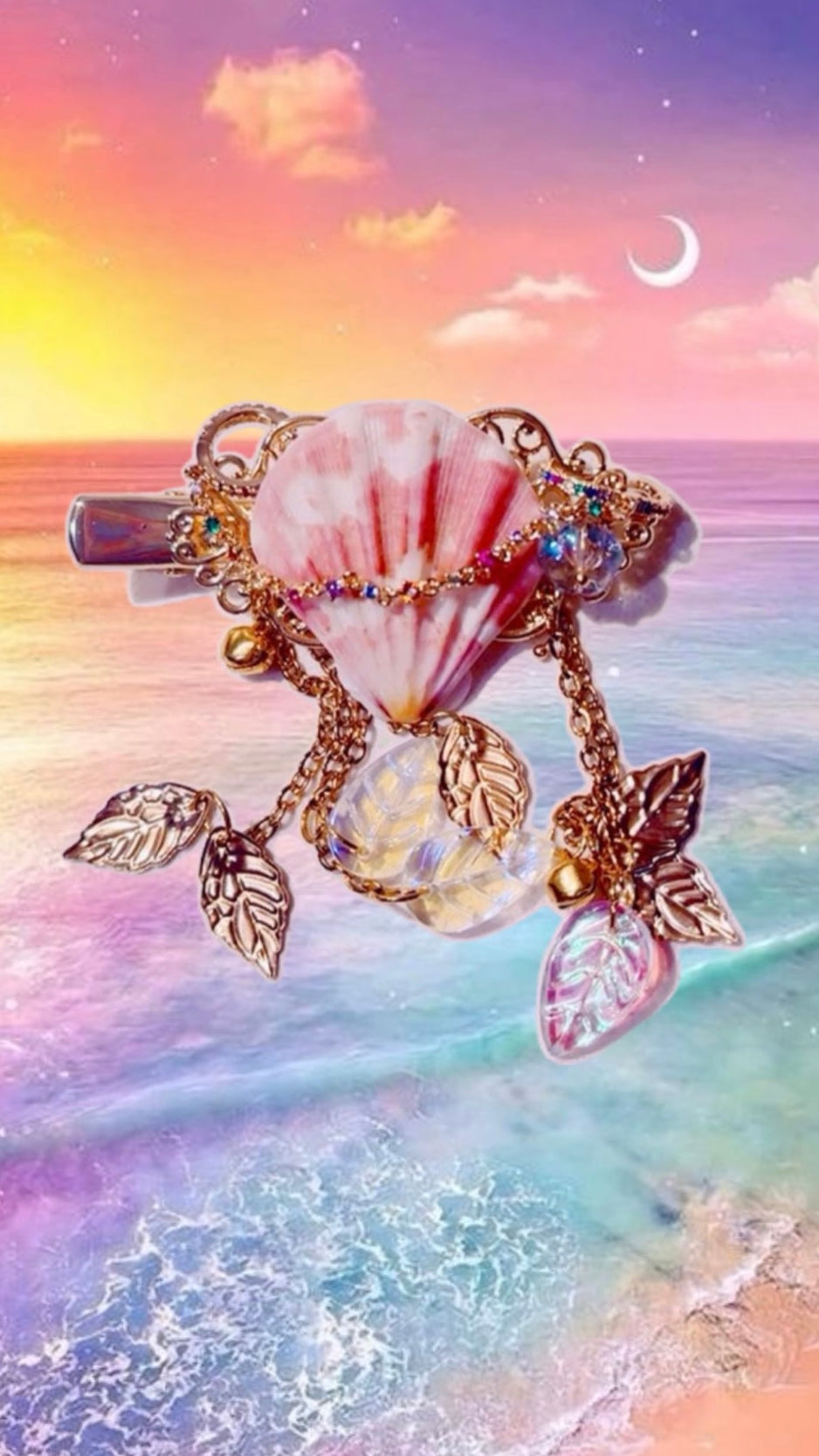 'Queen of the Tides' - Genuine Gold Hair Clip