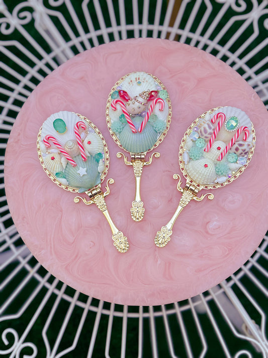 'Candy Cane Shores' - Gilt Gold Seashell Mirror 🎄✨