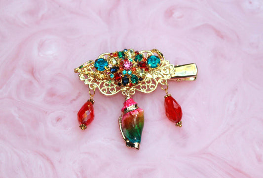 Beautiful Shell hairclip, fantasy hair accessory, mermaid hair, wedding hair, gold hairclip, wedding accessory, bridesmaid accessory, shells