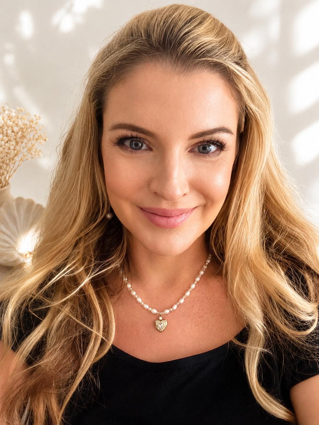 The Mermaid’s Heart Pearl Necklace