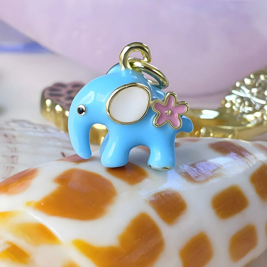 'Etty' the elephant ~ 18Kt gold charm pendant