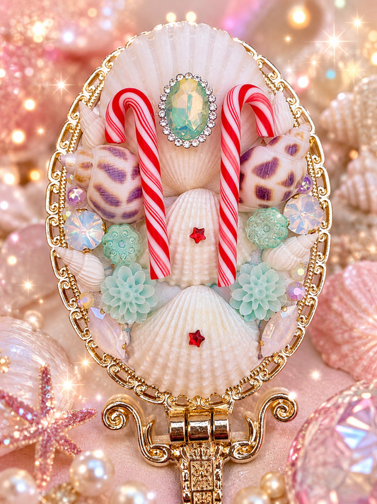 'Peppermint Seas' - Gilt Gold Seashell Mirror 🎄✨