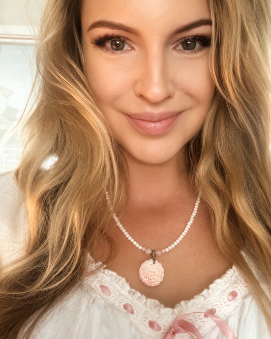 Hand Carved Pink Queen Conch Shell Necklace