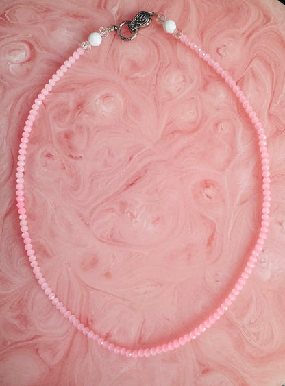 ピンクドリームス ハンドメイドビーズネックレス（スワロフスキークリスタル使用）