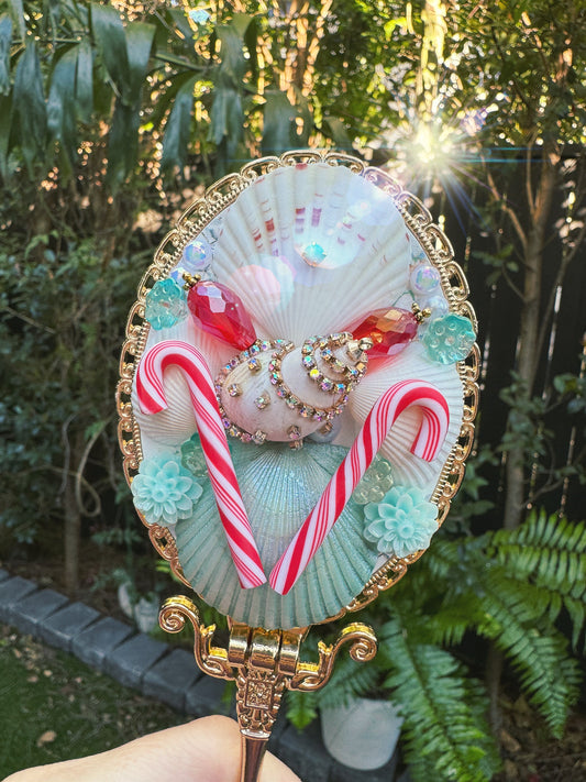 'Holly Tides' - Guilt Gold Seashell Mirror 🎄✨